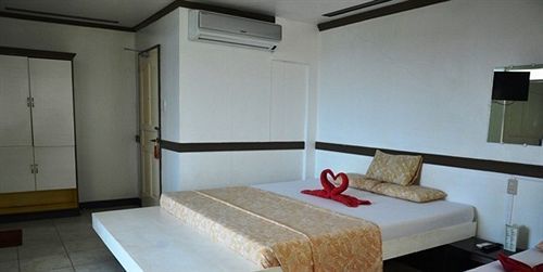 Boracay Breeze Resort 2*